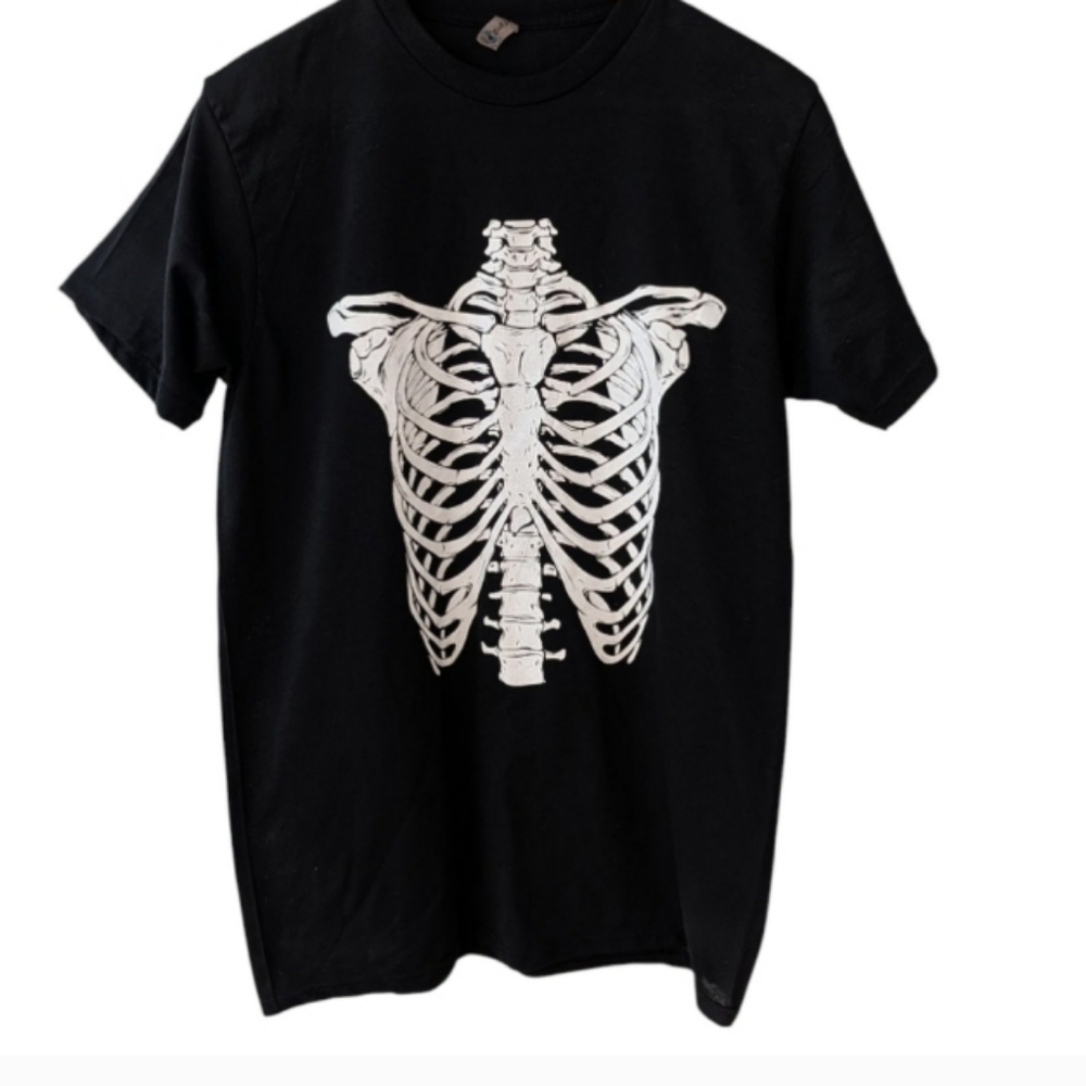 MillTex Black T-Shirt Skeleton Rib Cage Halloween Screen Print Size M NEW NWT